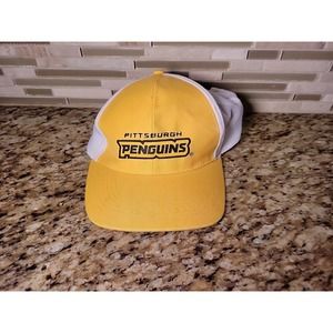 Pittsburgh Penguins Hat NHL Hockey Cap Mesh Trucker Adjustable Yellow Vintage